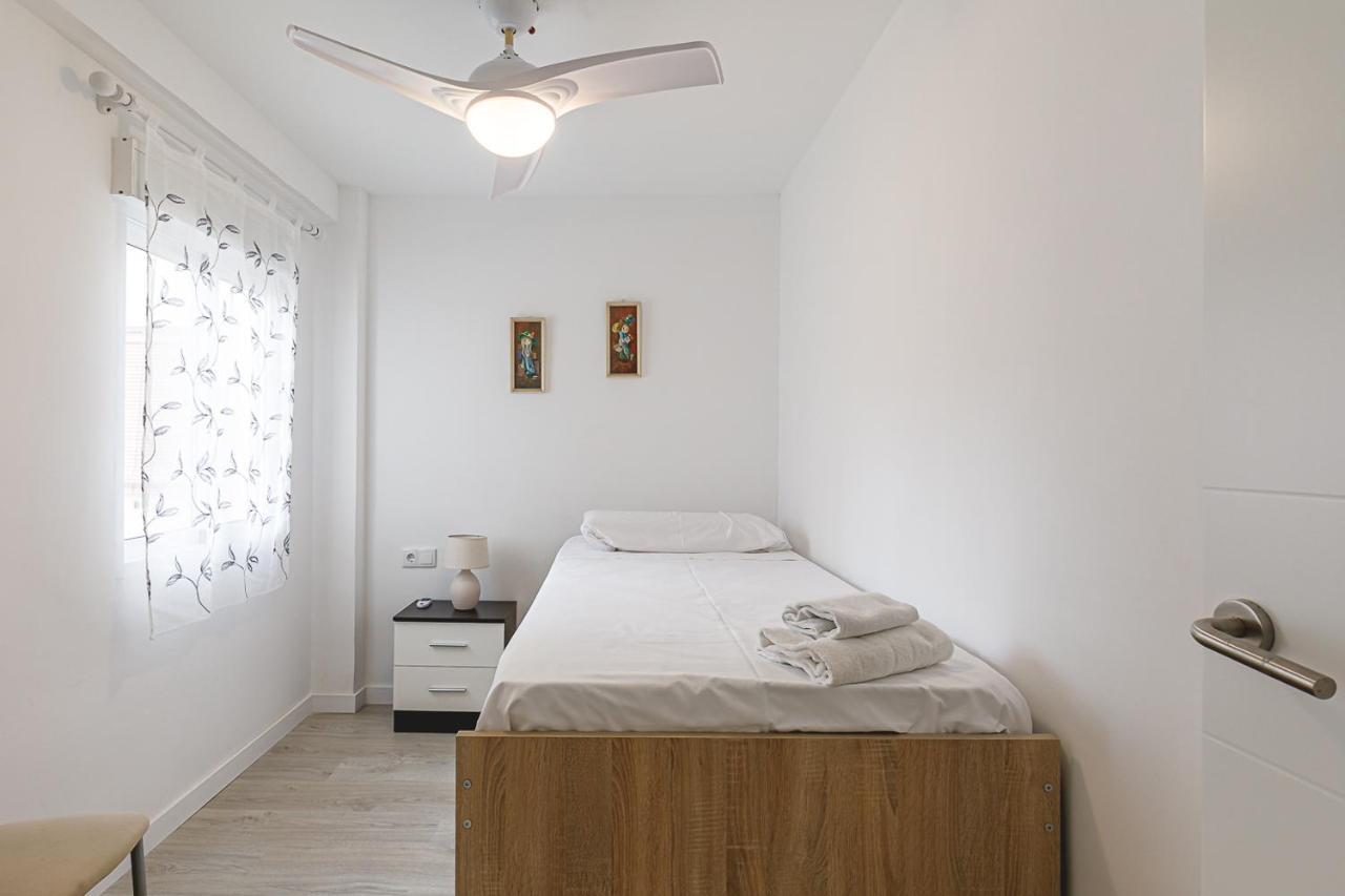 Luminoso Y Acogedor Apartamento Con Ac Alicante Dış mekan fotoğraf