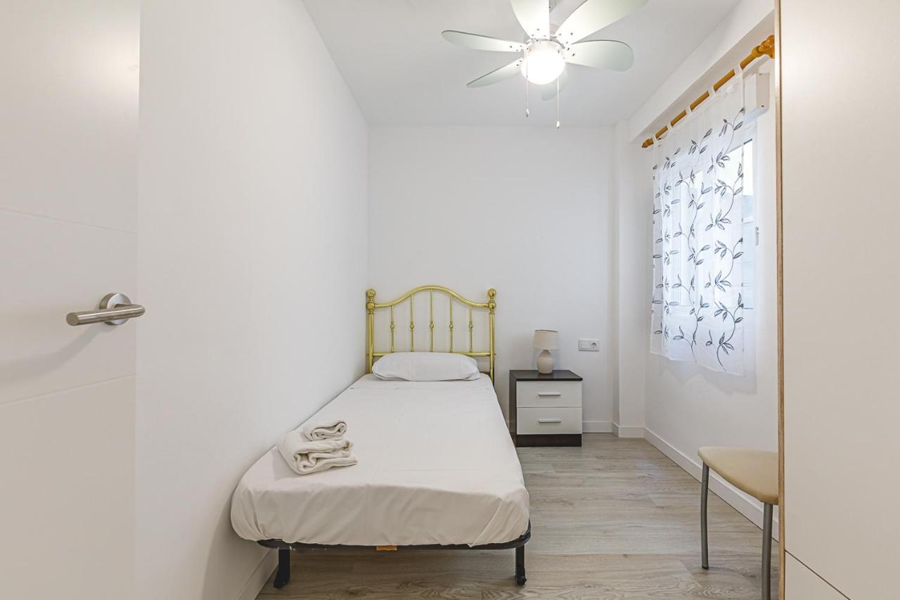 Luminoso Y Acogedor Apartamento Con Ac Alicante Dış mekan fotoğraf